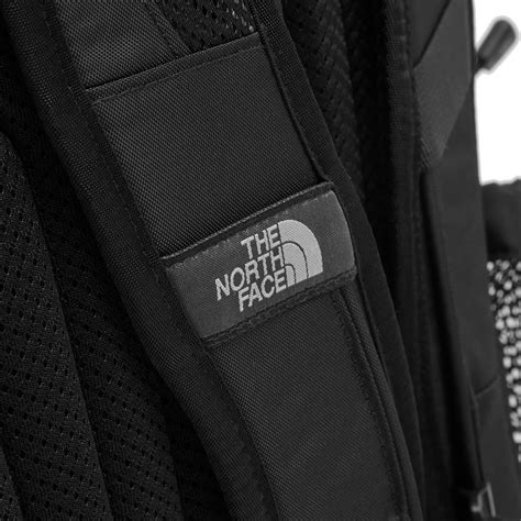 The North Face Hot Shot SE Backpack Tnf Black Tnf White END HK