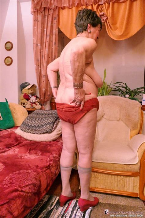 Naughty Granny Prolet Shows Off Her Saggy Tits While Undressing Coedcherry