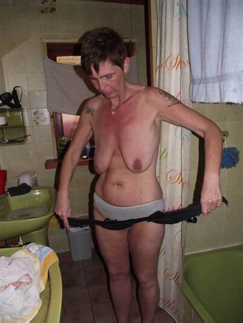 Busty Mature Showing Her Pussy Porn Pictures XXX Photos Sex Images