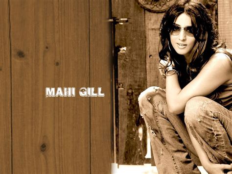 Bollywood Actress World Original Hot Actress Mahie Gill Superb Photo Shoot