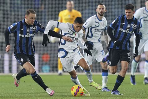 Serie A leaders Inter Milan march on with draw against Atalanta ...