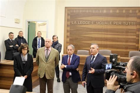 LA VISITA Il Ministro Nordio Inaugura 3 Nuove Aule Al Tribunale Napoli