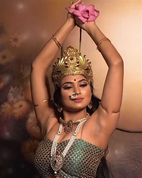 Ramya Pandians Latest Photoshoot In Goddess Getup Rocks Social Media