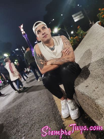 Aldo inter pasivo tatuado culon y vergón disponible diario Escorts Gay Gigolos Trans y