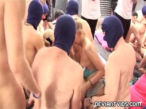 Orgía por la tarde XVIDEOS