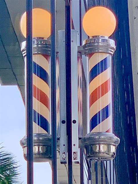 Barber Pole With Reflection Downtown Honolulu Oahu Haw Flickr