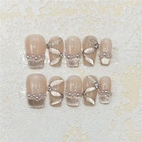 Pcs Short Handmade Cat Eye Press On Nails Nude Rhinestone French