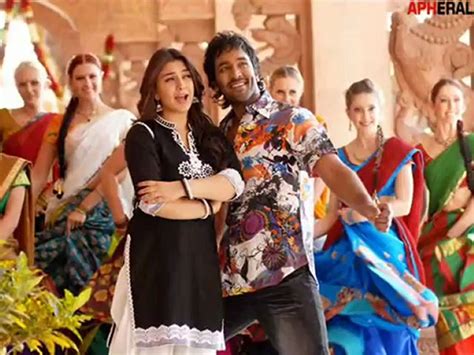 Vishnu And Hansika Hot Romantic Pic In Denikaina Ready Vishnu