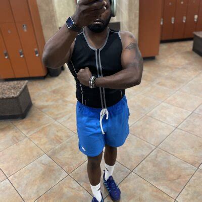 Chocolete Freak Cam Model Free Live Sex Show Chat Stripchat