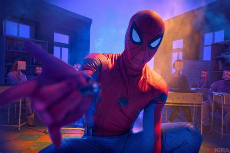 Косплеер показал меланхоличного Человека-паука из киновселенной Marvel ...