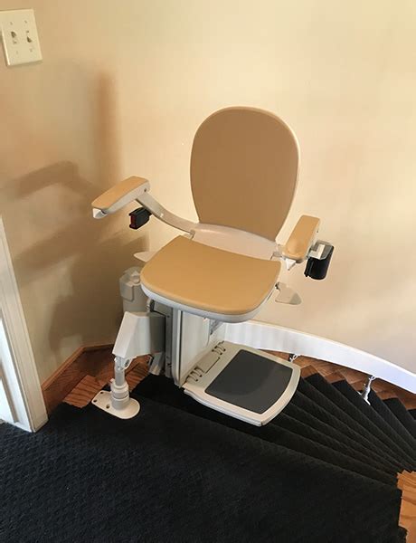 Curved Stairlift Acorn 180 Acorn Stairlifts Usa