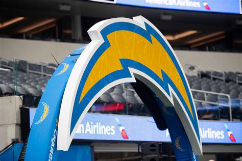 Chargers Detail Viral Minecraft Schedule Release Video, Included 500