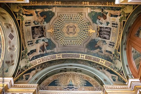 Interior of City Hall of Paris (Hotel de Ville de Paris). Hotel de ...