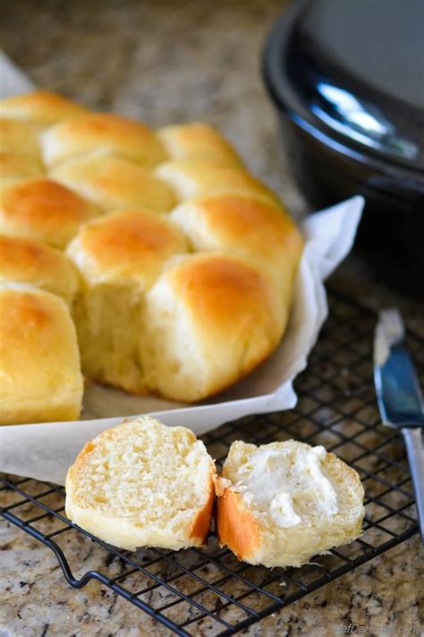 Homemade Hawaiian Sweet Dinner Rolls Recipe