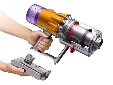 Dyson V12 Detect Slim Review: Vacuum With Laser Detection To Help You ...