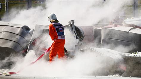 F2 race at Russian GP abandoned after high-speed two-car crash | F1 News