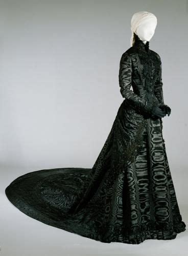 Black Court Dress Of Empress Elisabeth Vienna 1885 The Company Name Of