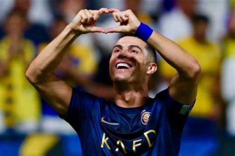 Cristiano Ronaldo Recorre S Redes Sociais Para Encontrar Torcedor Que