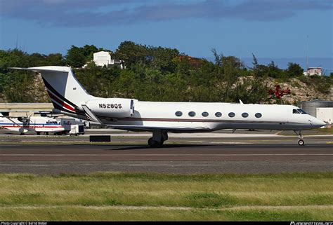 N528QS NetJets Aviation Gulfstream Aerospace G V SP Gulfstream G550