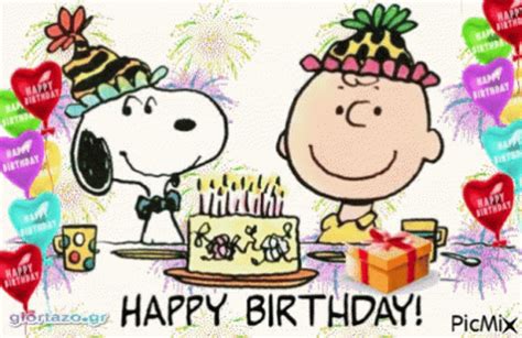 Snoopy Happy Birthday GIF - Snoopy HappyBirthday Celebration - Discover ...