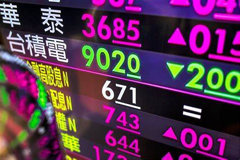 〈財經週報 Etf〉年高股息etf當紅 債券etf接棒 自由財經