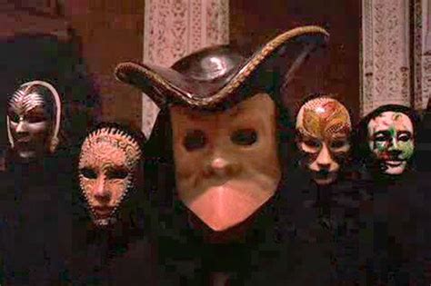 The Town and the Twelve Creepiest Masks in Movie History - Slideshow ...