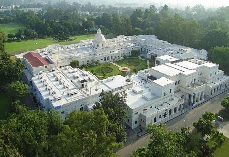 IIT Roorkee Alumni Association (IITRA) celebrates the 175th year of IIT ...