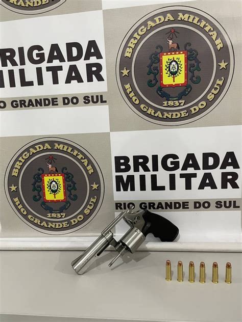 Bm Prende Homem Por Porte Ilegal De Arma De Fogo E Receptação Em