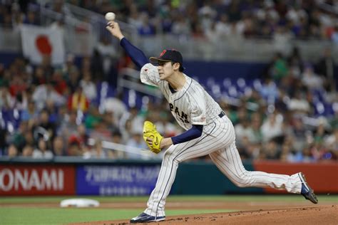 Japanese Pitching Sensation Roki Sasaki Seen Wearing Padres Gear ...