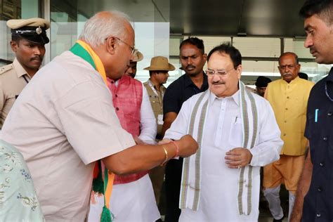 Bjp On Twitter Bjp National President Shri Jpnadda Received A Warm Welcome Upon His Arrival