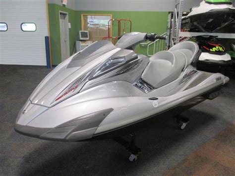 2009 Yamaha Waverunner Fx Ho Cruiser Wonly 20 Engine Hours For Sale