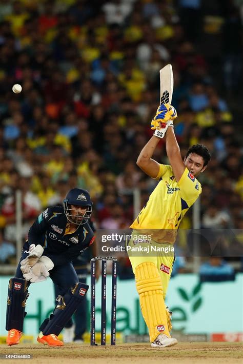 Shivam Dube Of The Chennai Super Kings Bats During The 2023 Ipl Final News Photo Getty Images