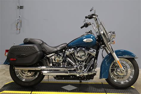 2021 Harley-Davidson® Heritage Classic 107 FLHC | The Woodlands Harley ...