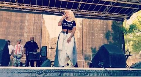 Jhonni Blaze Puts Kash Doll On Blast And Leaks A Photo Of Kash Naked And Servicing A Man FULL