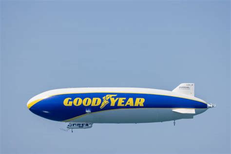 120+ Goodyear Blimp Photos Stock Photos, Pictures & Royalty-Free Images ...