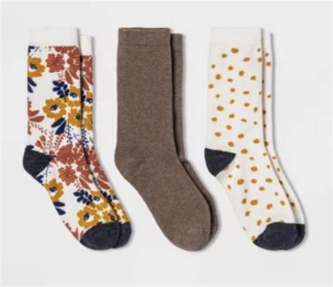 Colorful Socks - What Are The Best Options For Holiday Gifts?