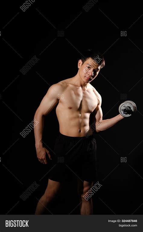 Athletic Muscular Image And Photo Free Trial Bigstock