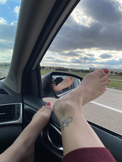 I would love to pull up next to you so I could give you a show 😜