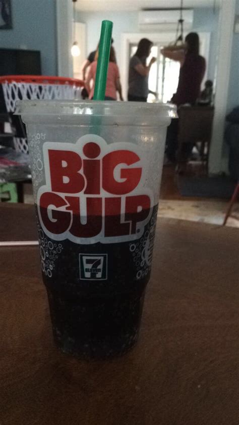 7-Eleven Big Gulp : r/pics