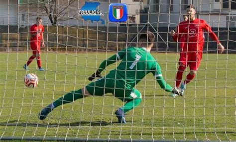 ECCELLENZA A Al Chions Lo Scontro Al Vertice