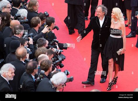 Gonzague Saint Bris Et Sa Compagne Alice Bertheaume Cannes