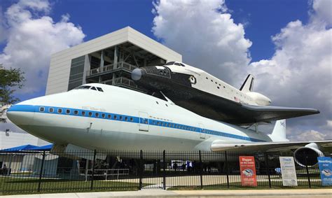 Space Center Houston | Roaming Robert