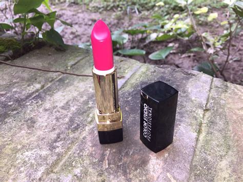 Color Studio lipstick in La Rouge- Review and Swatches | Iman Agha's Blog