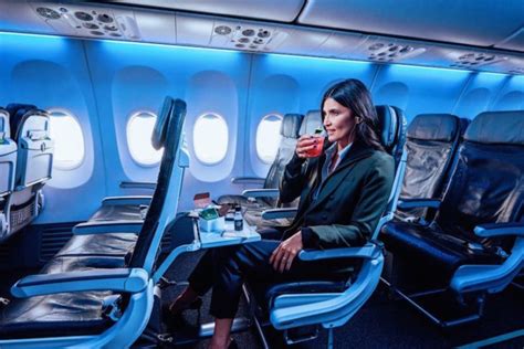 Review Alaska Airlines Premium Class Travel Codex