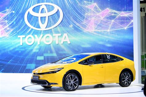 Toyota Prius 2023 Ra Mắt Tại Đông Nam Á Thiết Kế Hiện đại động Cơ