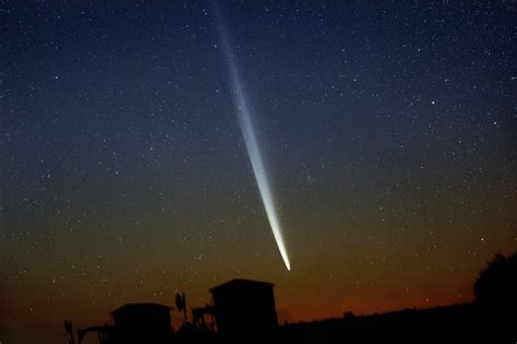 Comet Tsuchinshan ATLAS Is Here And We Can Finally See It