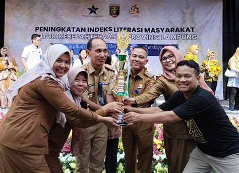 Tubaba Raih Juara Pertama Pameran Festival Literasi Se Provinsi Lampung