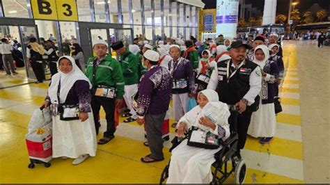 Jemaah Haji Kloter Surabaya Dari Bojonegoro Jadi Yang Pertama Pulang