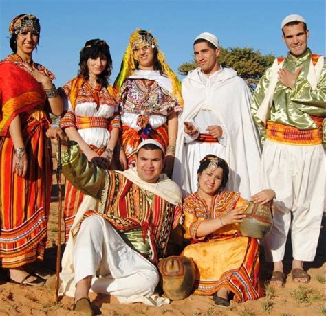 Algerians in traditional clothing Algerian, African History, North ...