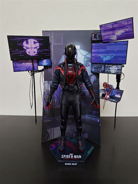 Hot Toys Ps Spiderman Miles Morales Suit Vgm Hobbies Toys Toys Games On Carousell